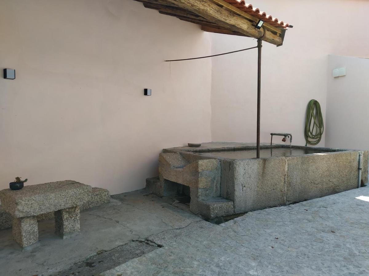 Auberge de jeunesse Entresocalcos à Loriga Extérieur photo